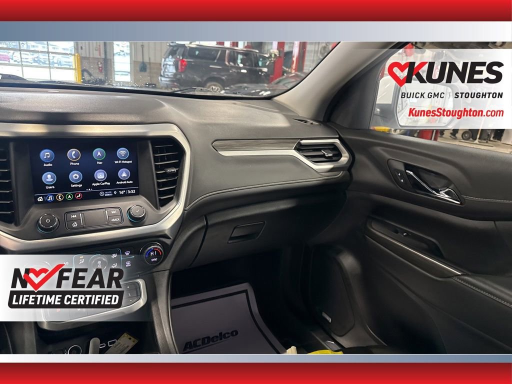 Used 2023 GMC Acadia SLT image 39