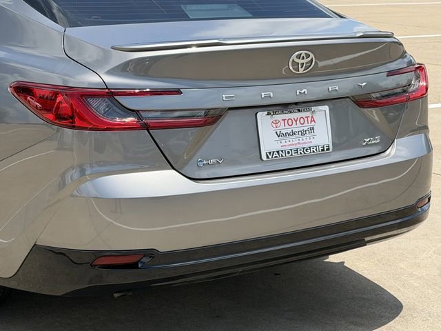 Used 2026 Toyota Camry XLE FWD image 6