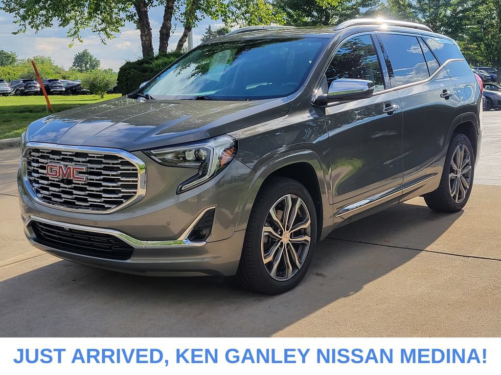 Used 2018 GMC Terrain Denali w/ Advanced Safety Package AWD/4WD image 7
