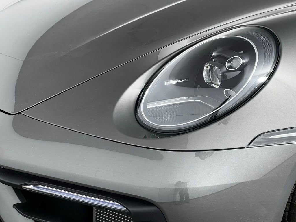 Certified 2020 Porsche 911 Carrera 4S image 11