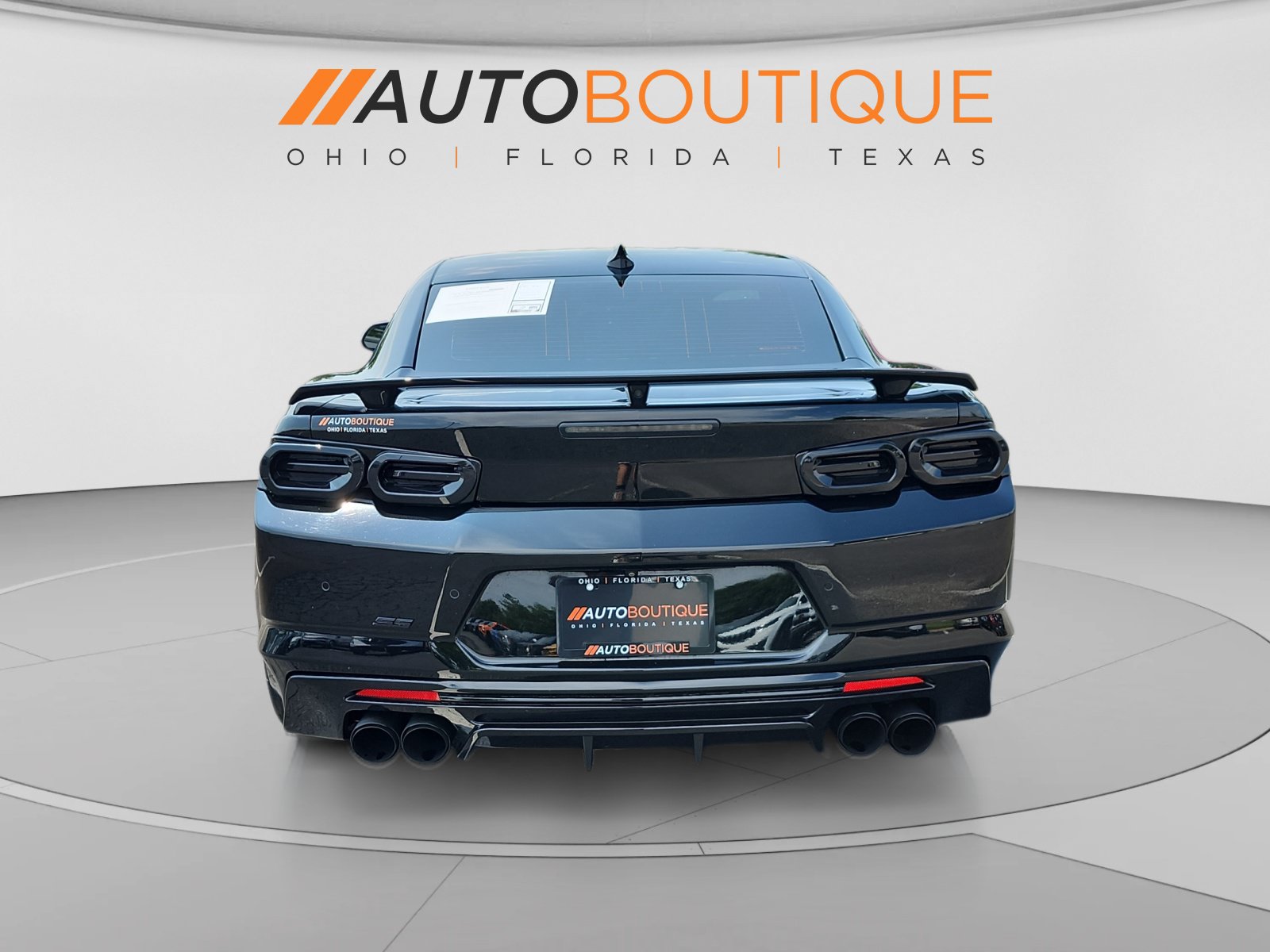 Used 2019 Chevrolet Camaro SS RWD image 12