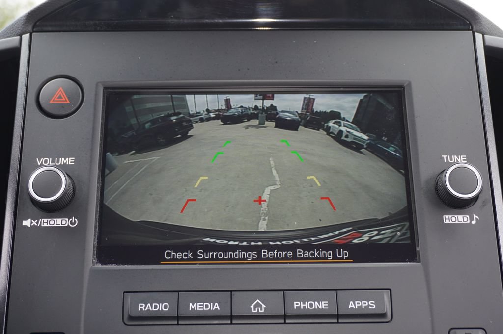Used 2025 Subaru Forester AWD/4WD image 15