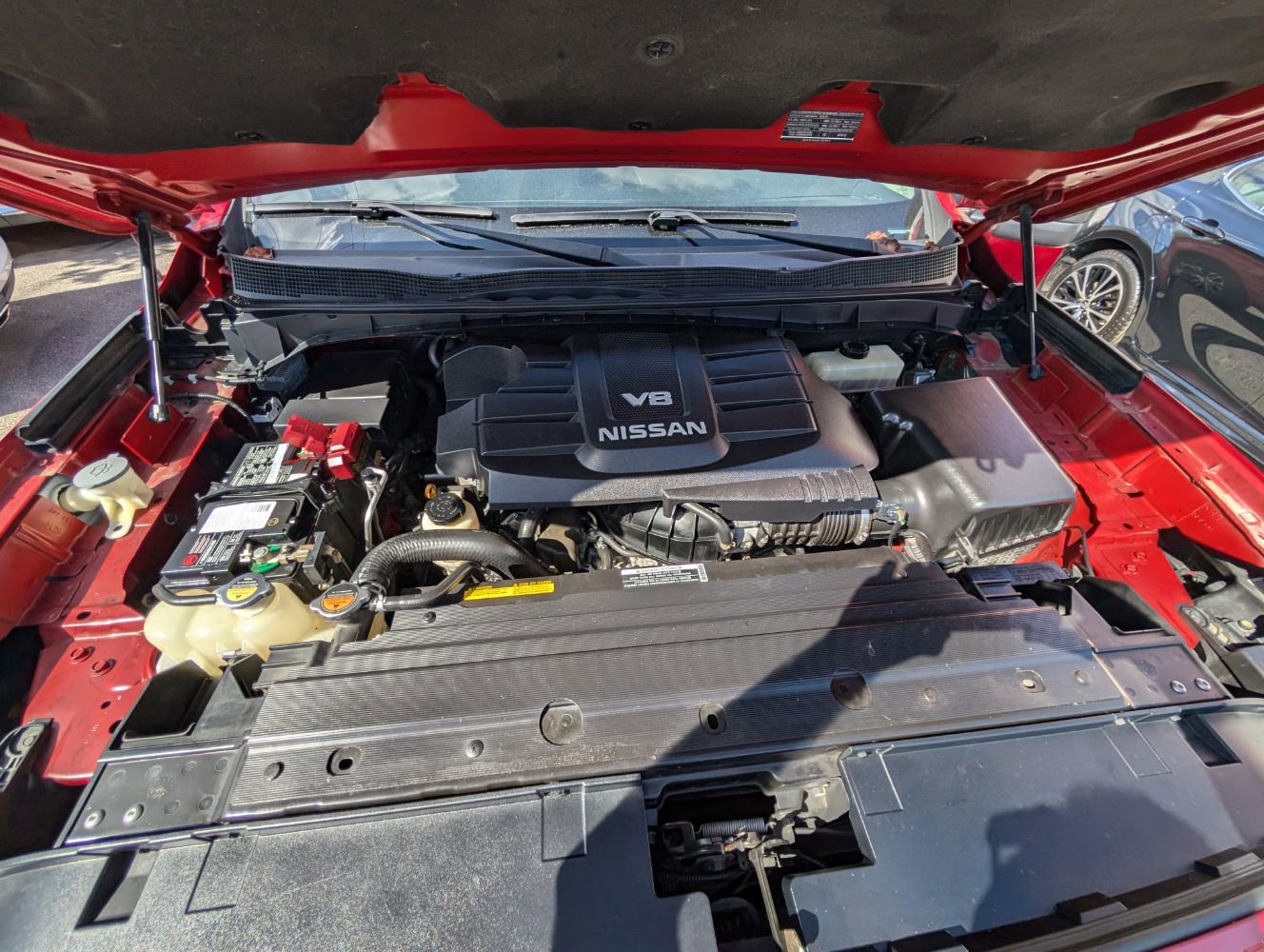 Used 2020 Nissan Titan SV w/ SV Convenience Package image 10