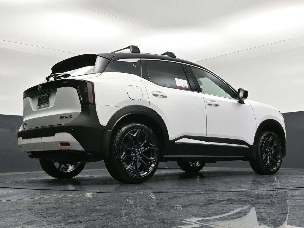 New 2026 Nissan Kicks SR w/ Cold Weather Package AWD/4WD image 29