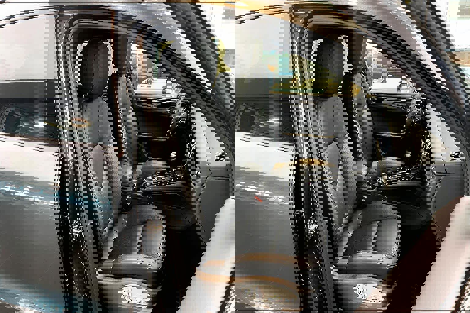 Used 2025 Porsche Macan image 9