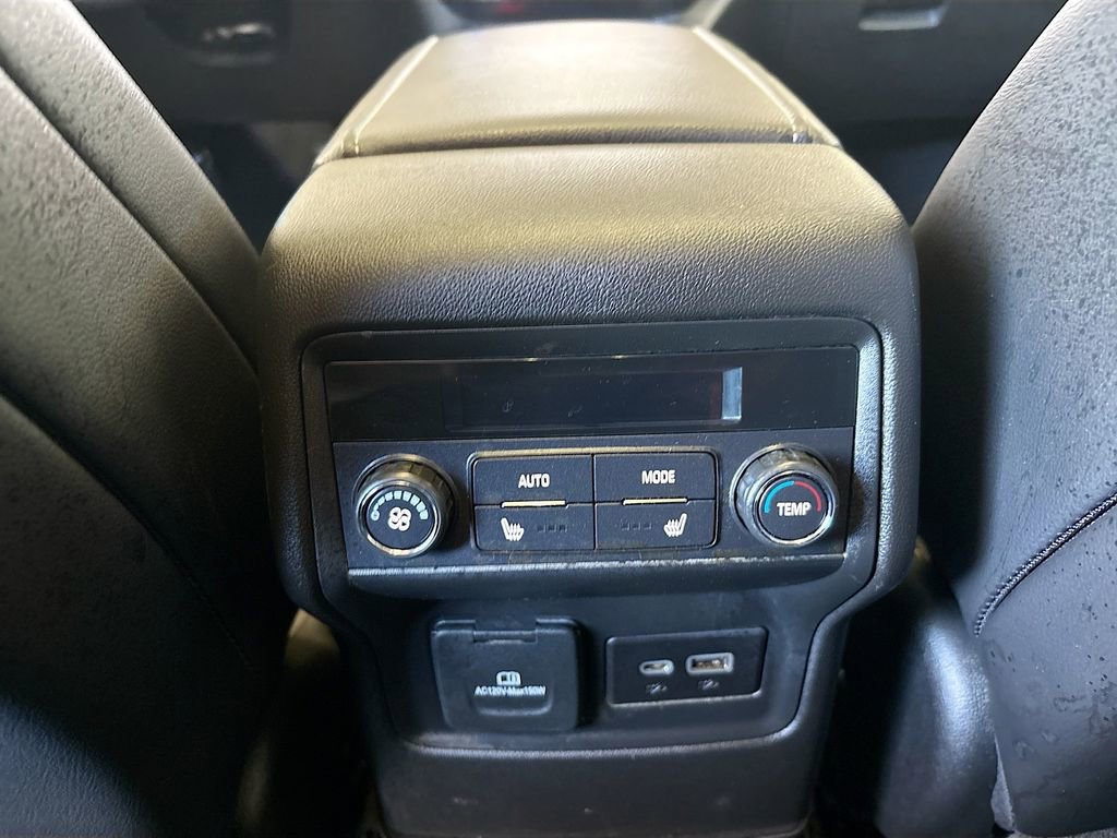 Used 2023 GMC Acadia Denali w/ Denali Ultimate Package image 27