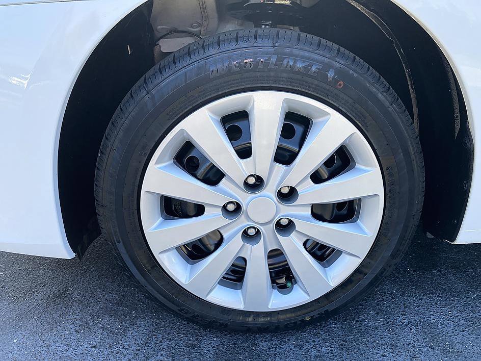 Used 2017 Nissan Sentra SV image 8