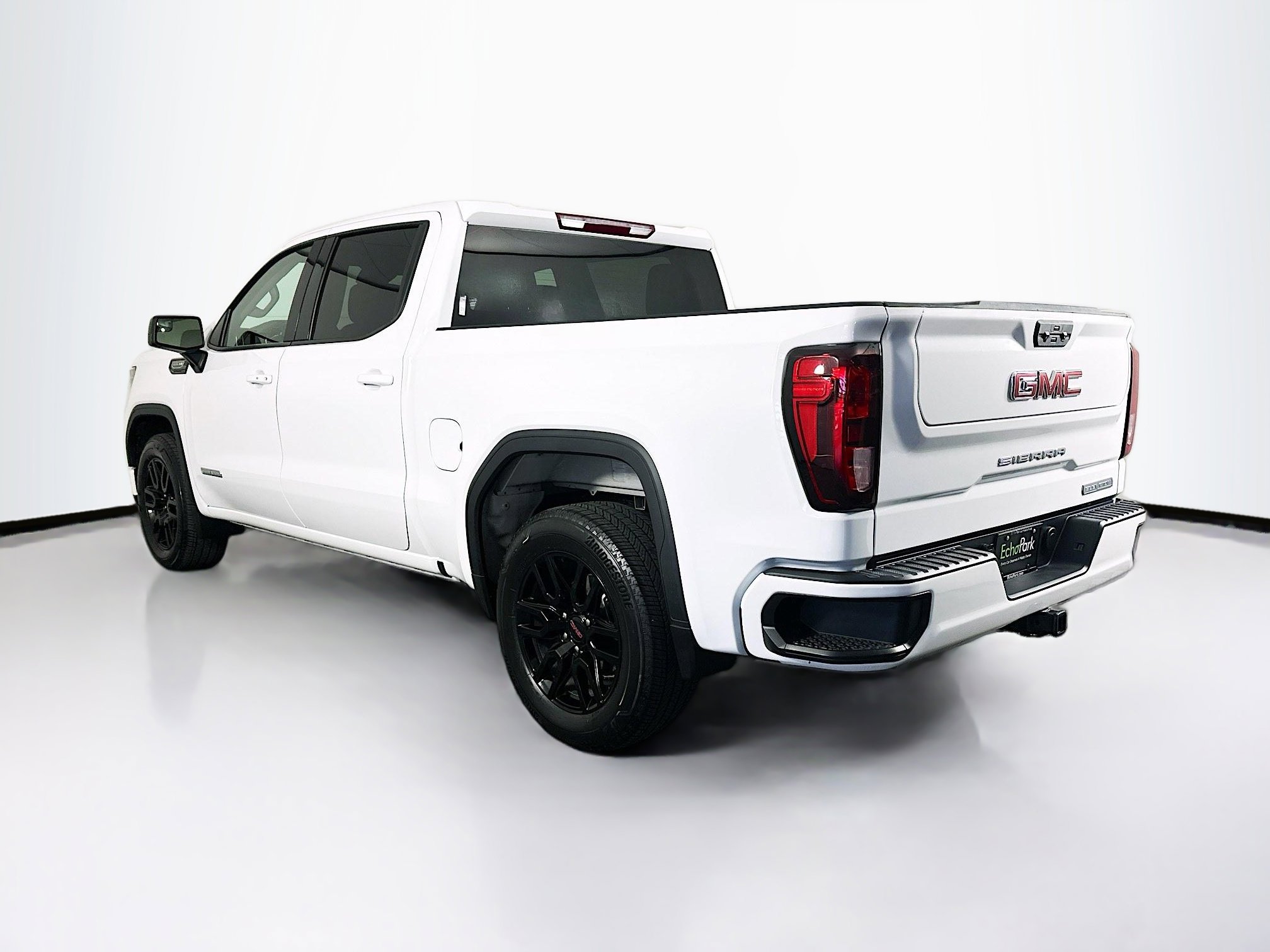 Used 2024 GMC Sierra 1500 Elevation image 5