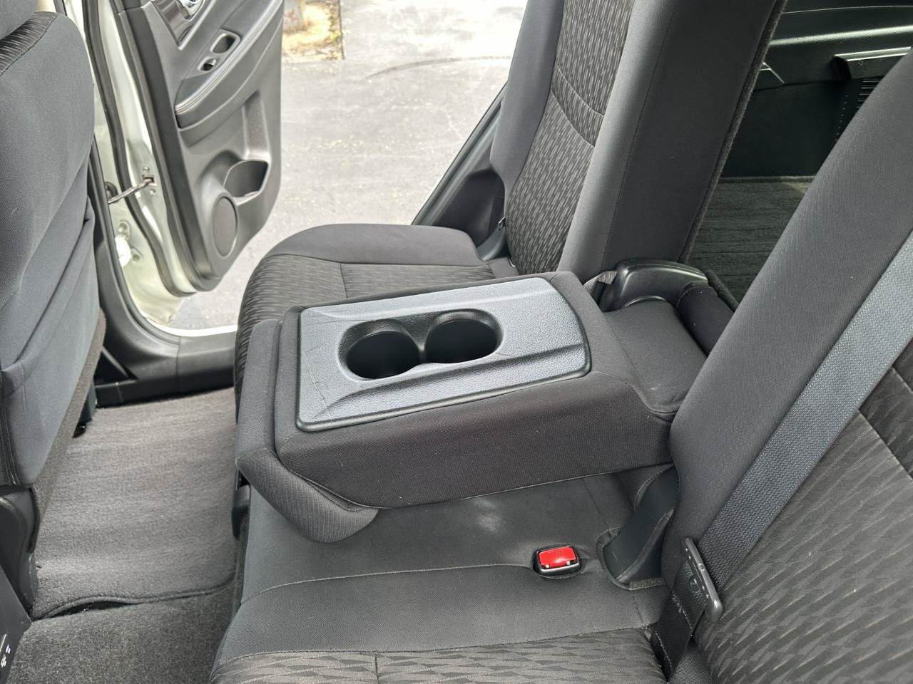 Used 2019 Nissan Rogue S w/ Special Edition Package AWD/4WD image 34