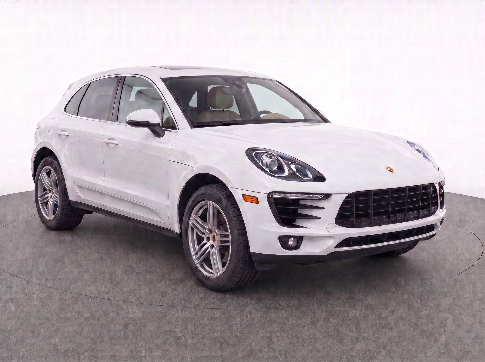 Used 2017 Porsche Macan S AWD/4WD image 2