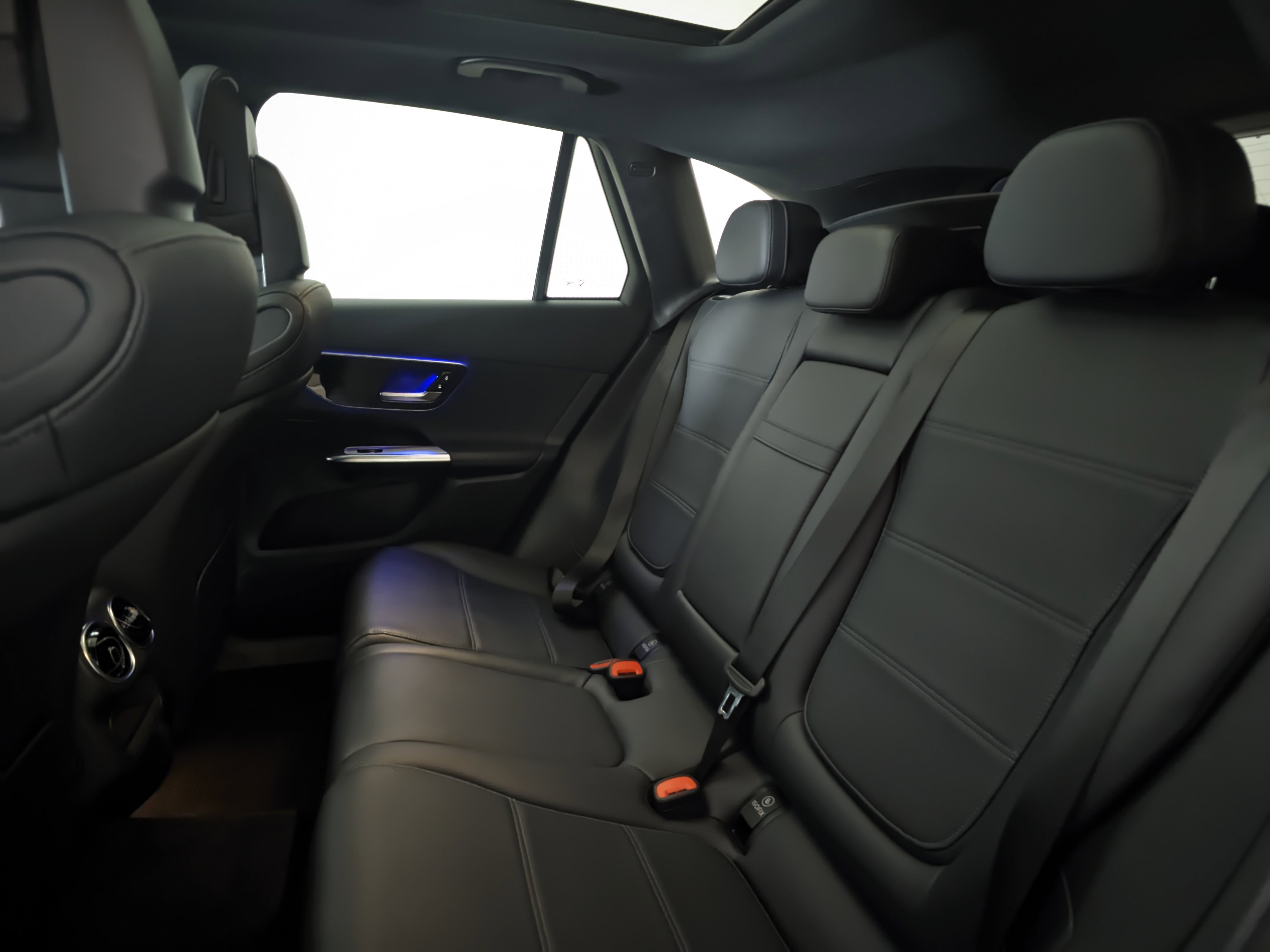 Certified 2023 Mercedes-Benz GLC 300 4MATIC image 17