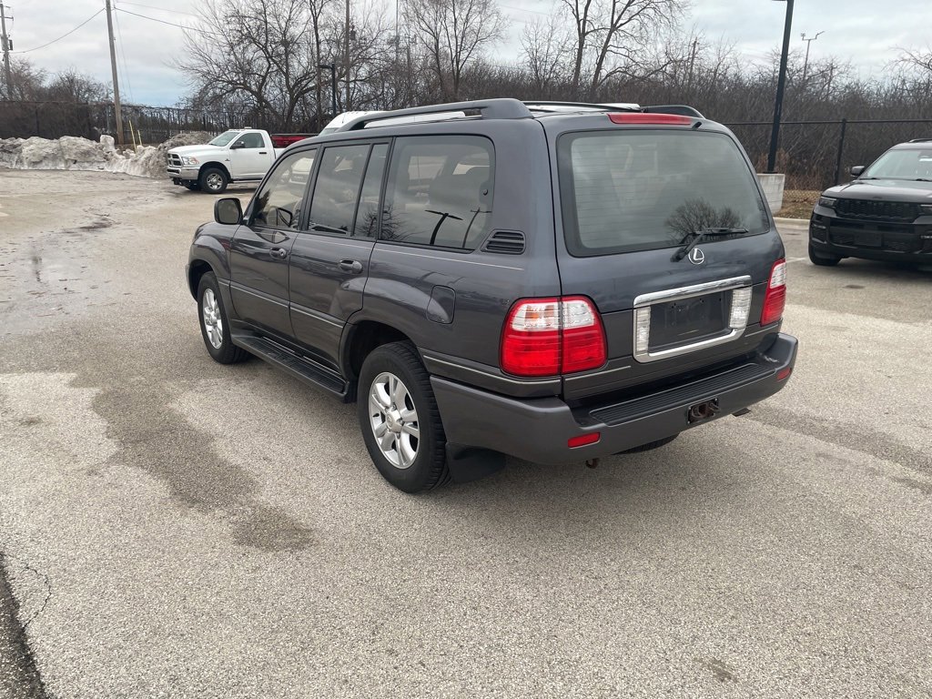 Used 2003 Lexus LX 470 4WD image 2