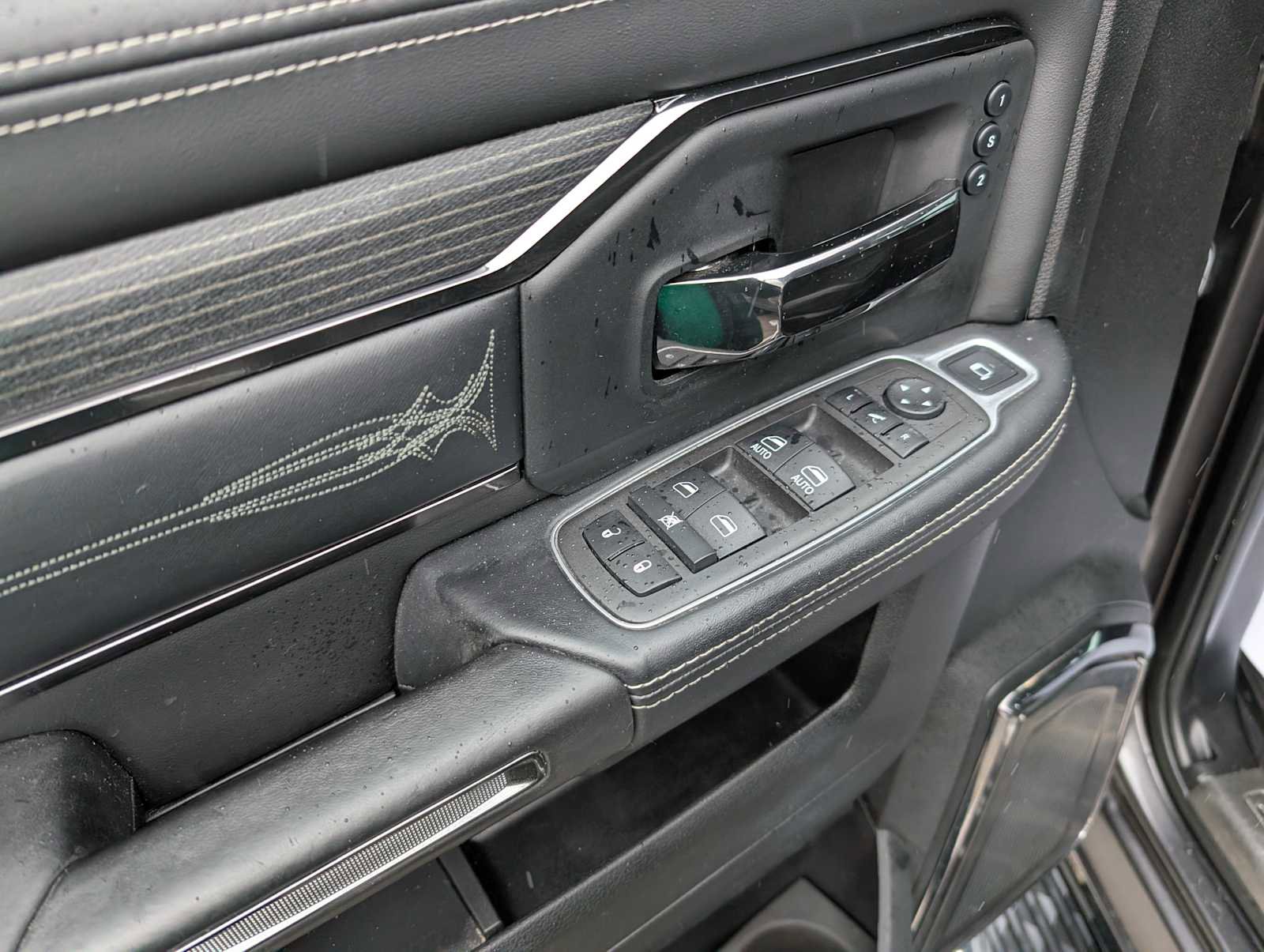 Used 2022 RAM 3500 Limited image 41