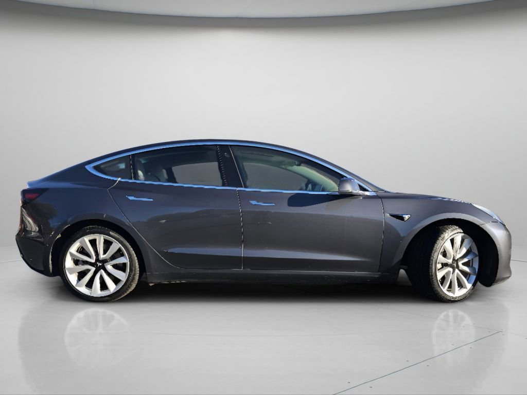 Used 2018 Tesla Model 3 Long Range image 11