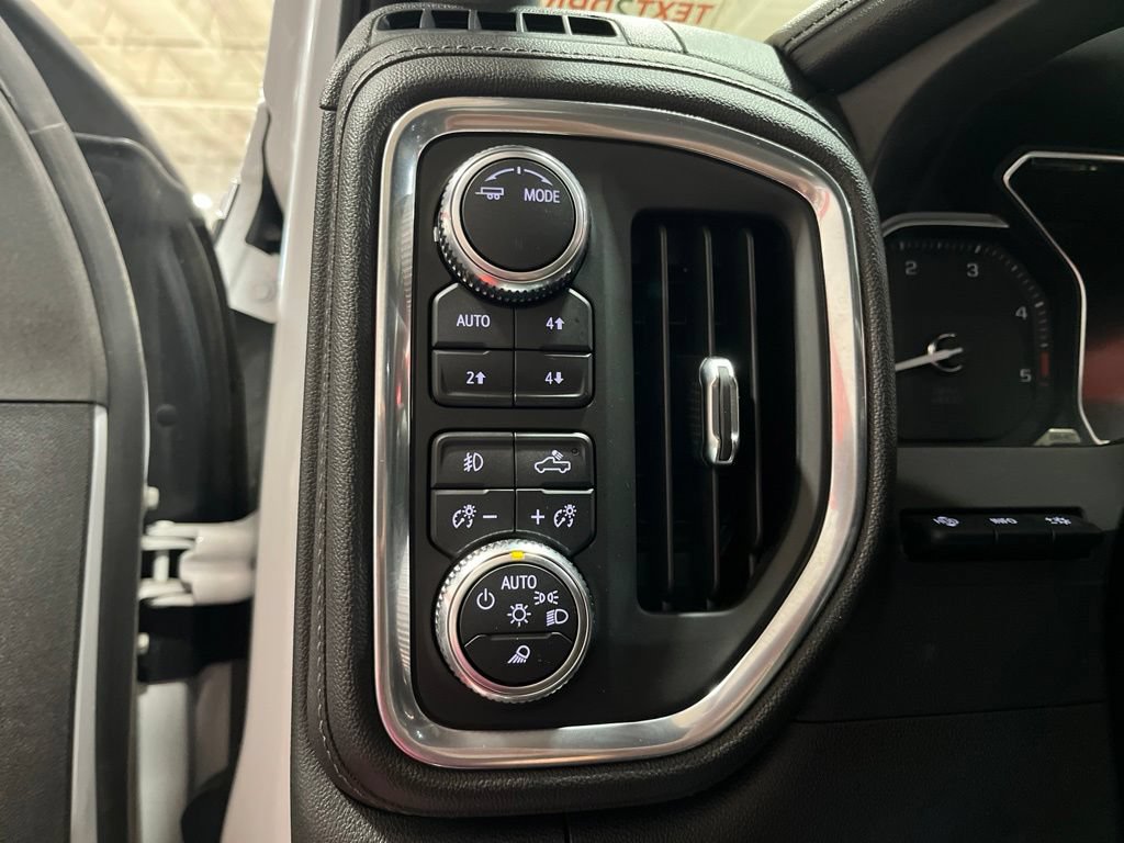 Certified 2021 GMC Sierra 3500 Denali w/ Denali Ultimate Package AWD/4WD image 18