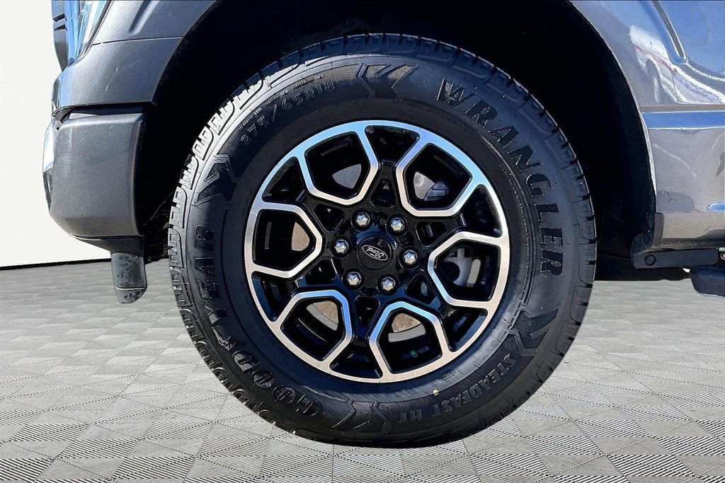 Certified 2022 Ford F150 XLT w/ Equipment Group 302A High image 9