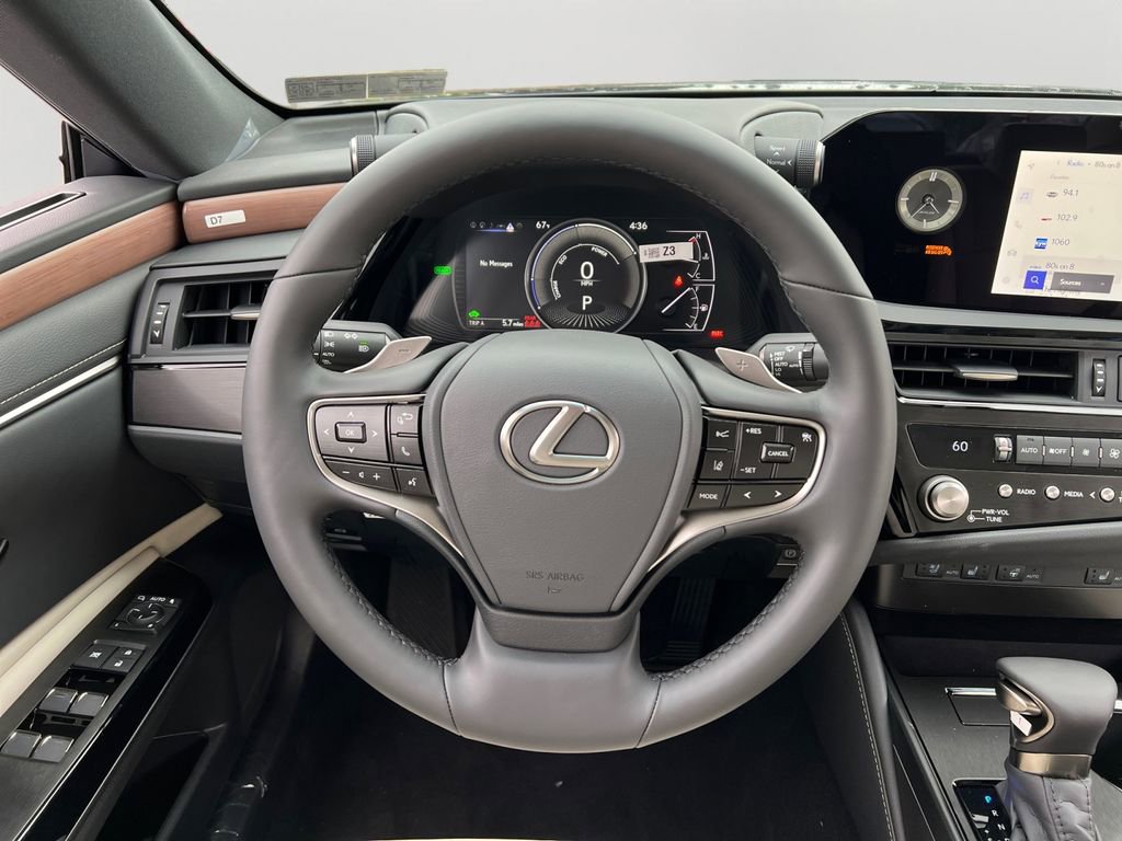 New 2025 Lexus ES 300h w/ Premium Package image 19