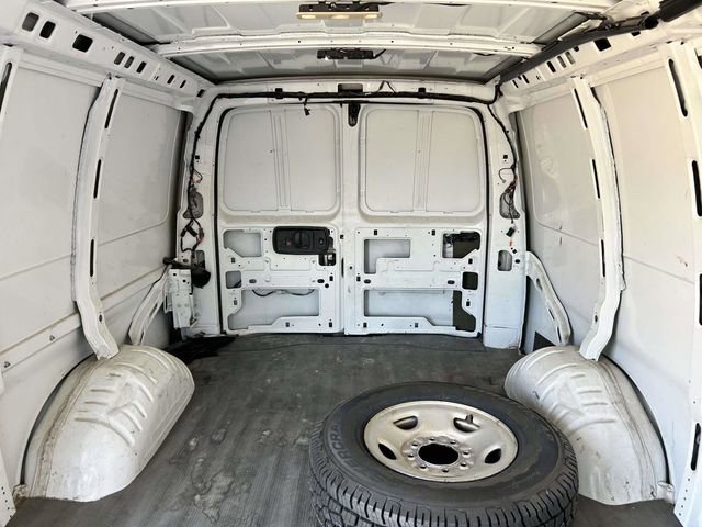 Used 2023 Chevrolet Express 2500 Extended w/ Driver Convenience Package image 9