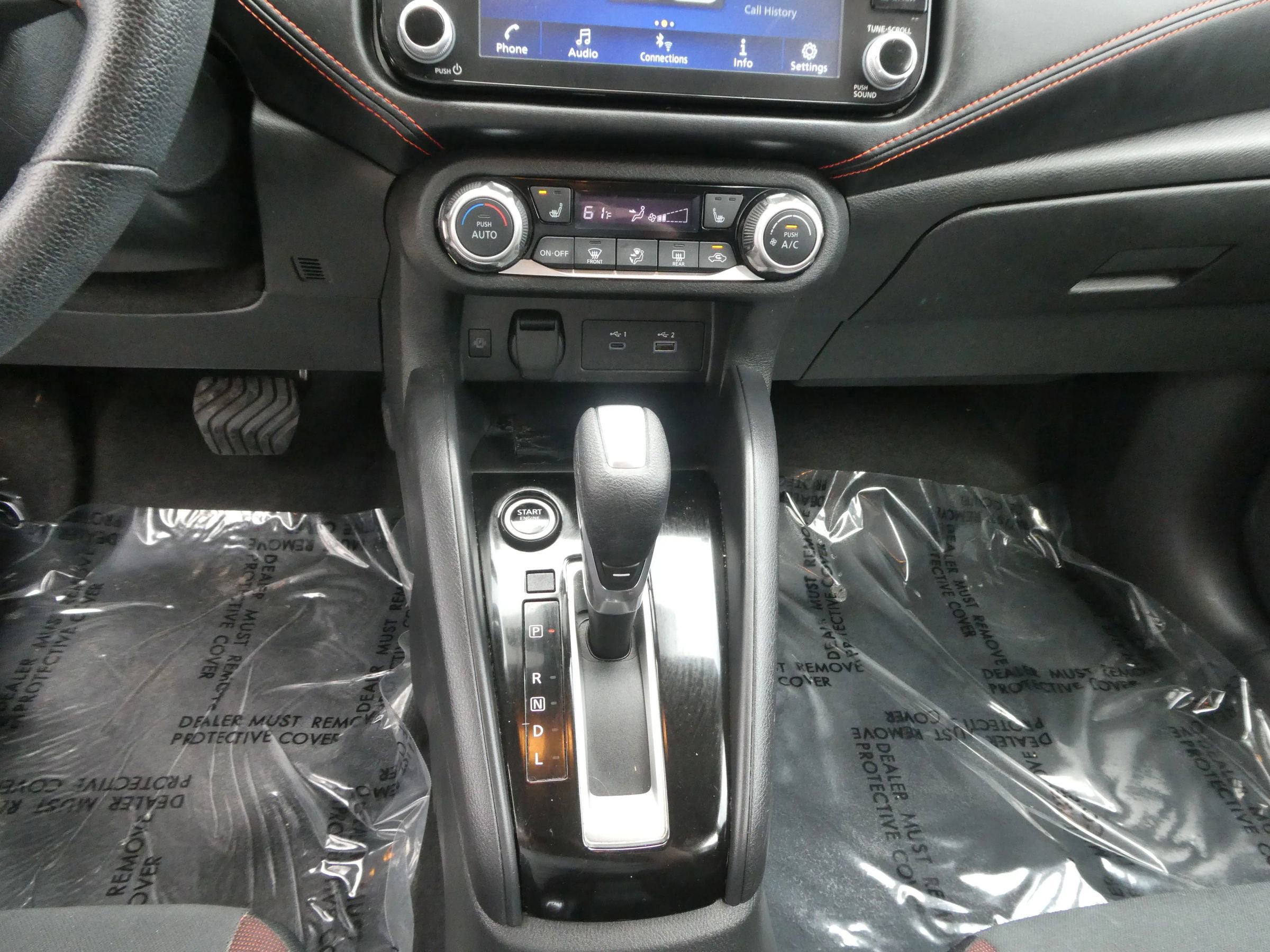 Used 2024 Nissan Versa SR w/ Trunk Package image 18