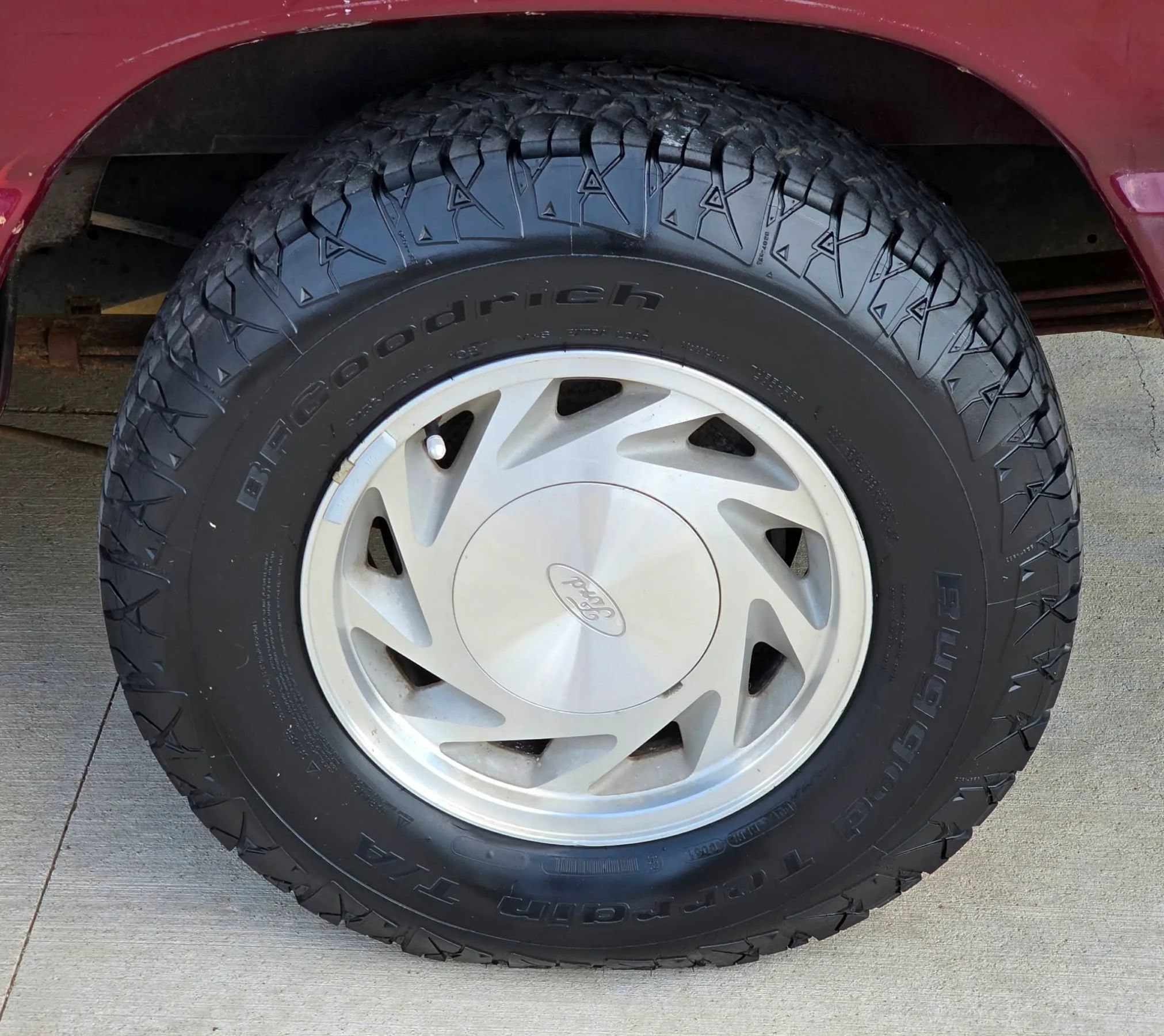 Used 2003 Ford E-150 and Econoline 150 RWD image 26