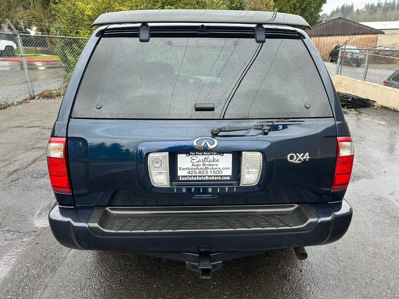 Used 2002 INFINITI QX4 4WD w/ (X03) Heated Seats Pkg image 6