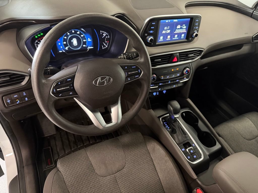 Used 2019 Hyundai Santa Fe SEL AWD/4WD image 11