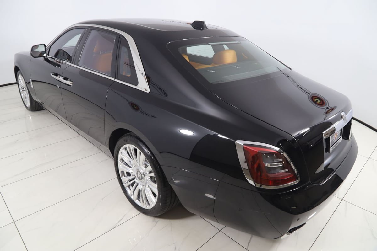 Used 2023 Rolls-Royce Ghost AWD/4WD image 39