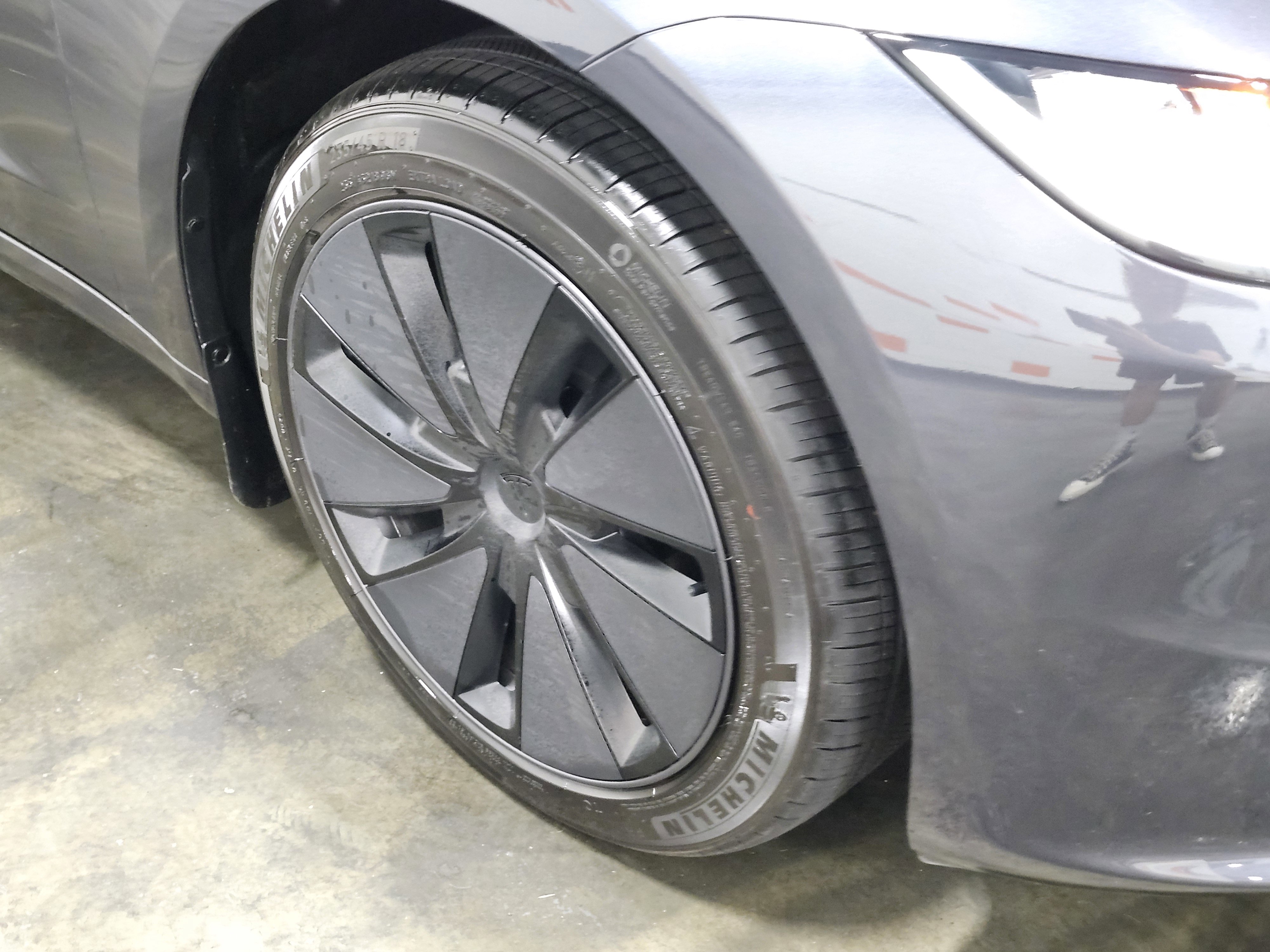 Used 2025 Tesla Model 3 Long Range image 31