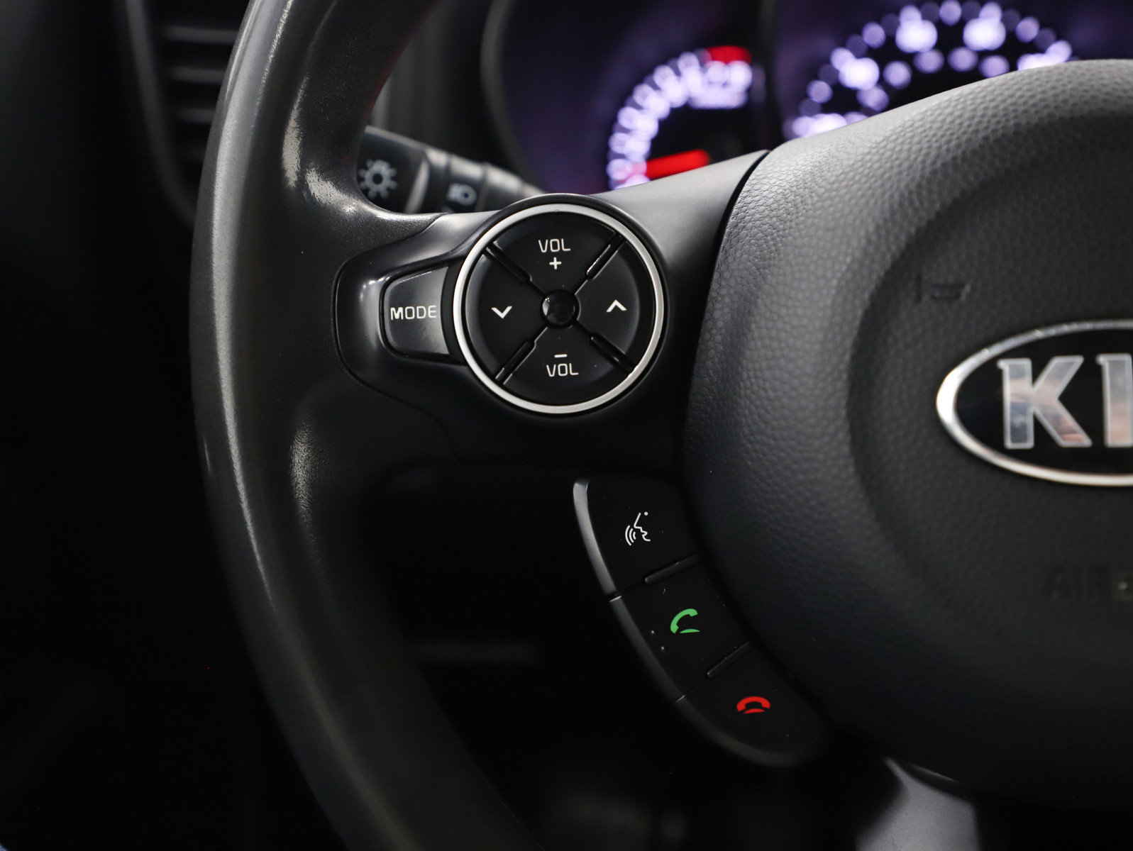 Used 2017 Kia Soul FWD image 25