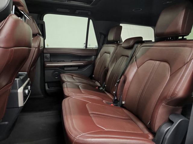 Used 2024 Ford Expedition Limited AWD/4WD image 34