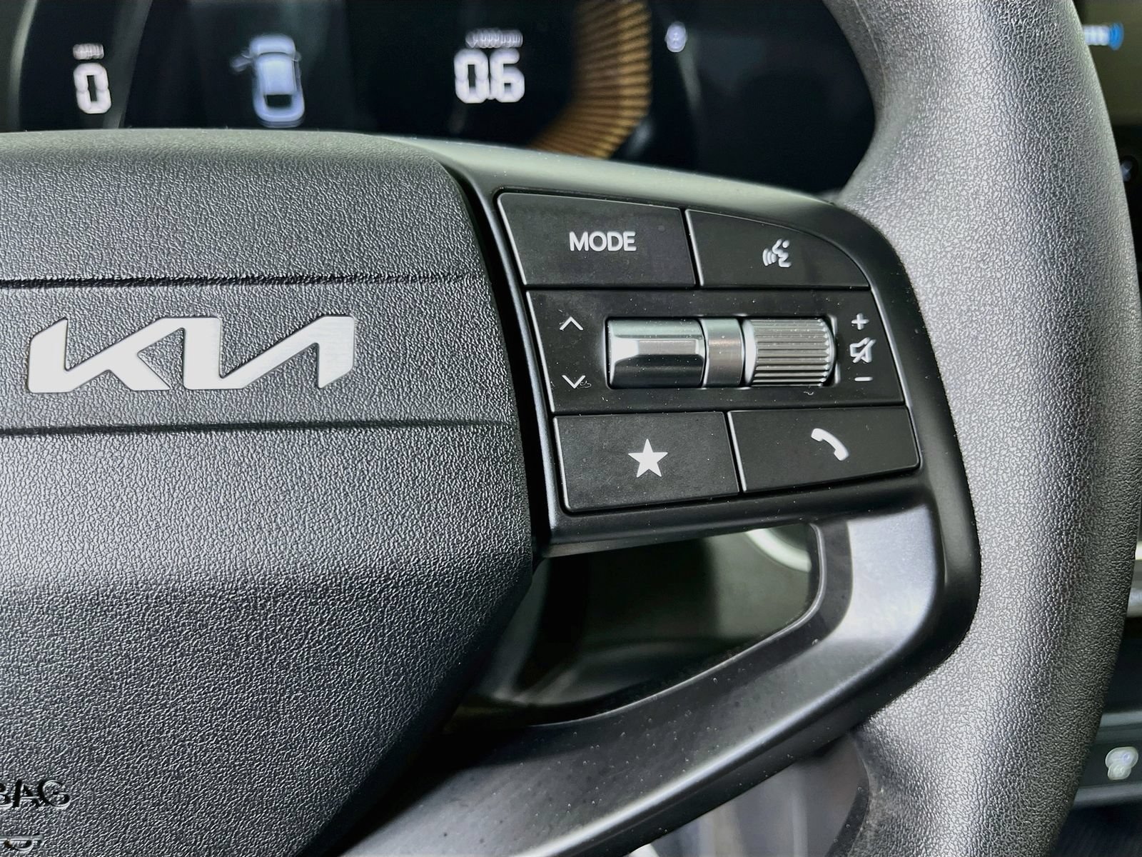 Used 2025 Kia K4 FWD image 17