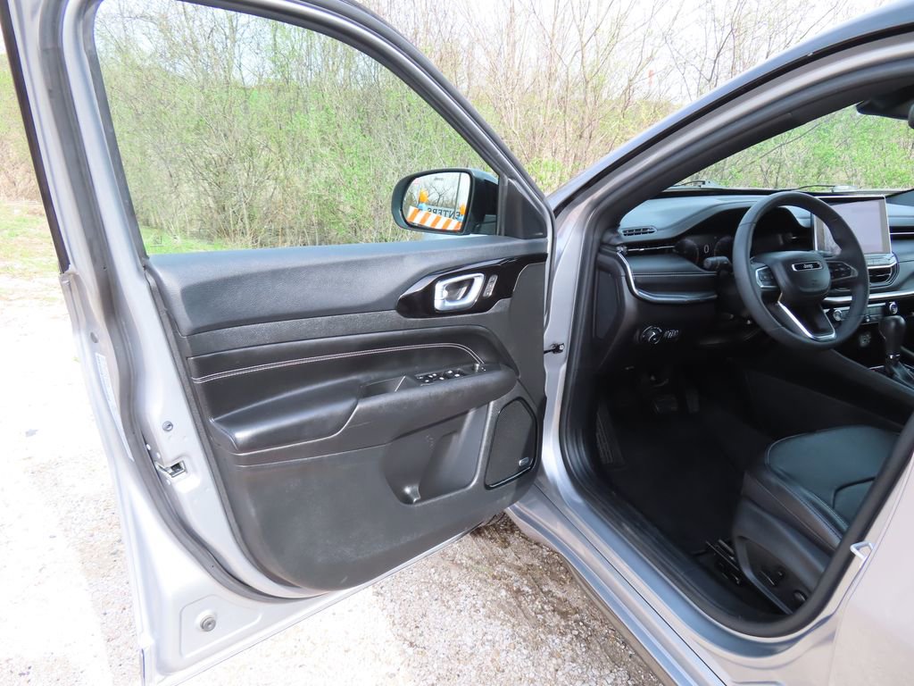 Used 2023 Jeep Compass High Altitude image 26