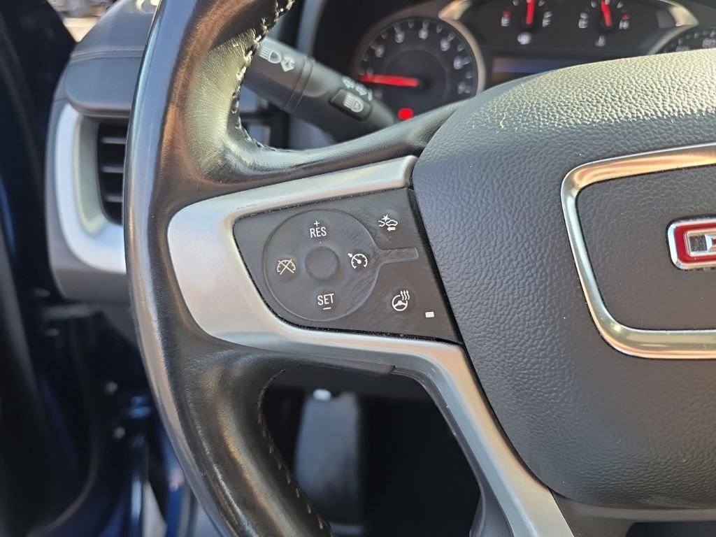 Used 2022 GMC Terrain SLT image 23