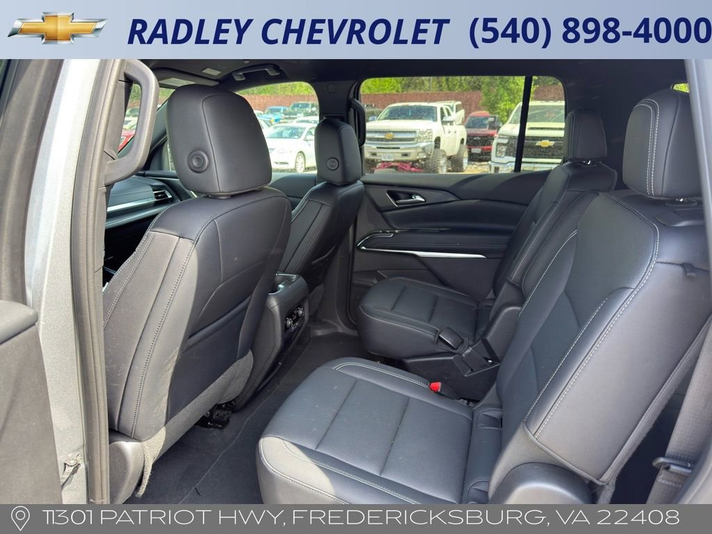 Certified 2025 Chevrolet Traverse LT AWD/4WD image 17