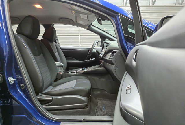 Used 2023 Nissan Leaf S FWD image 15