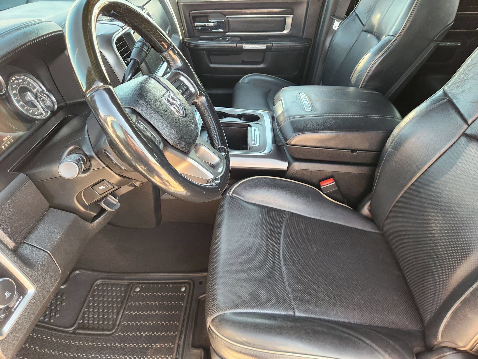 Used 2017 RAM 3500 Laramie Longhorn AWD/4WD image 13