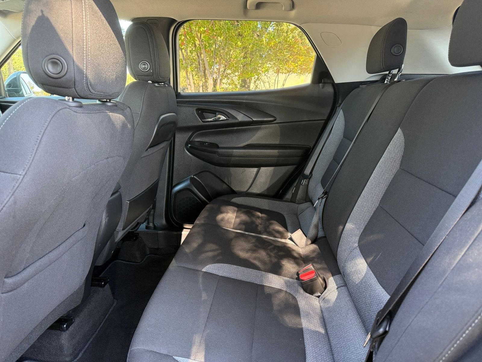 Used 2025 Chevrolet TrailBlazer LT image 25