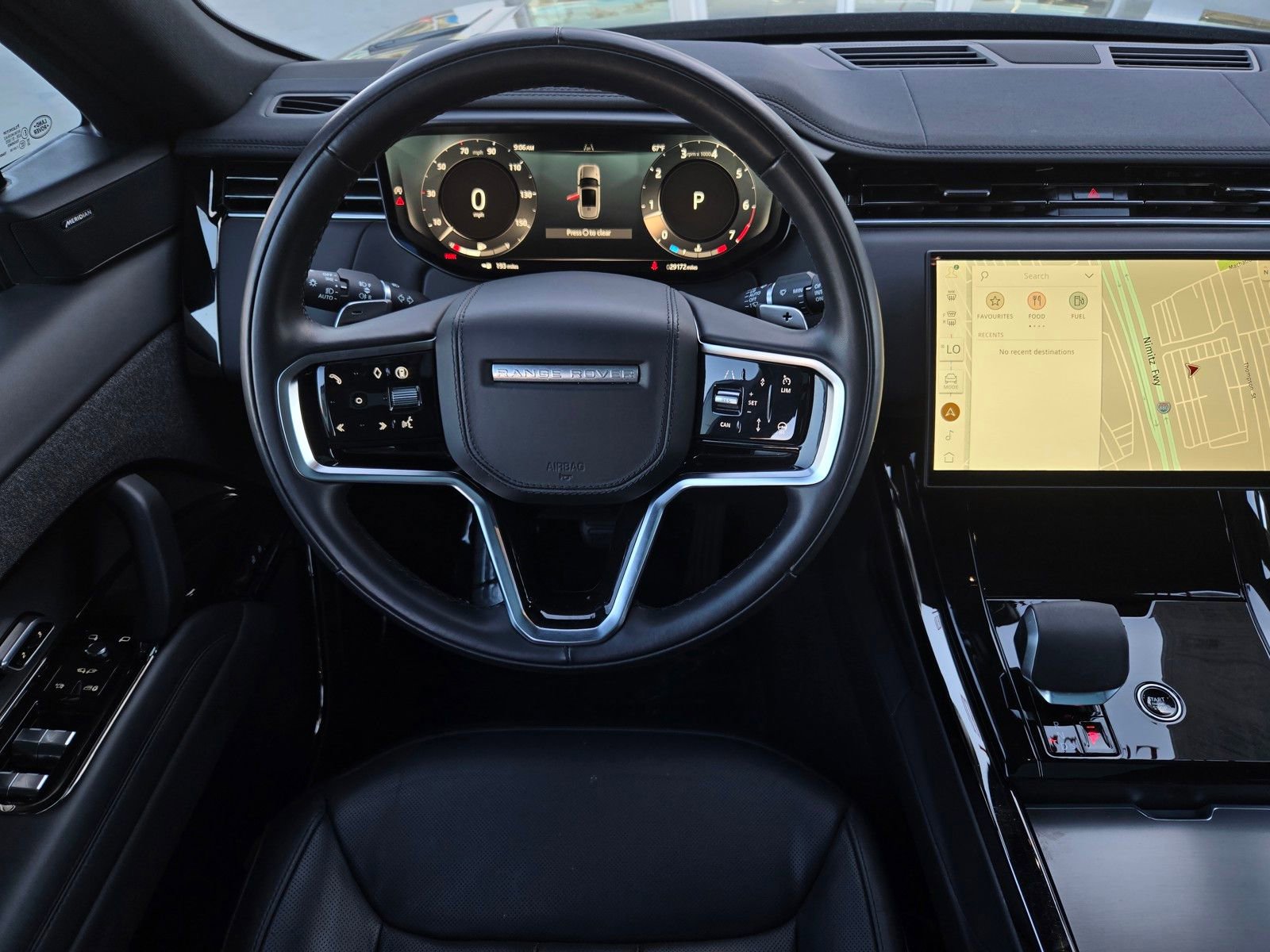 Used 2025 Land Rover Range Rover Sport SE image 14