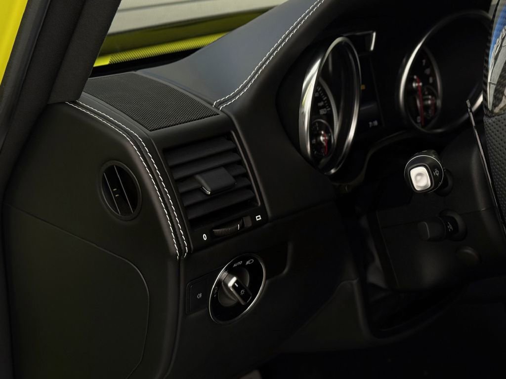 Used 2017 Mercedes-Benz G 550 Squared image 69