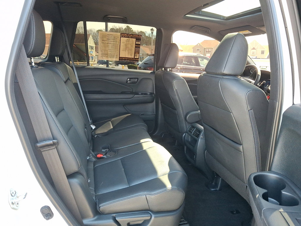 Used 2023 Honda Passport EX-L image 15