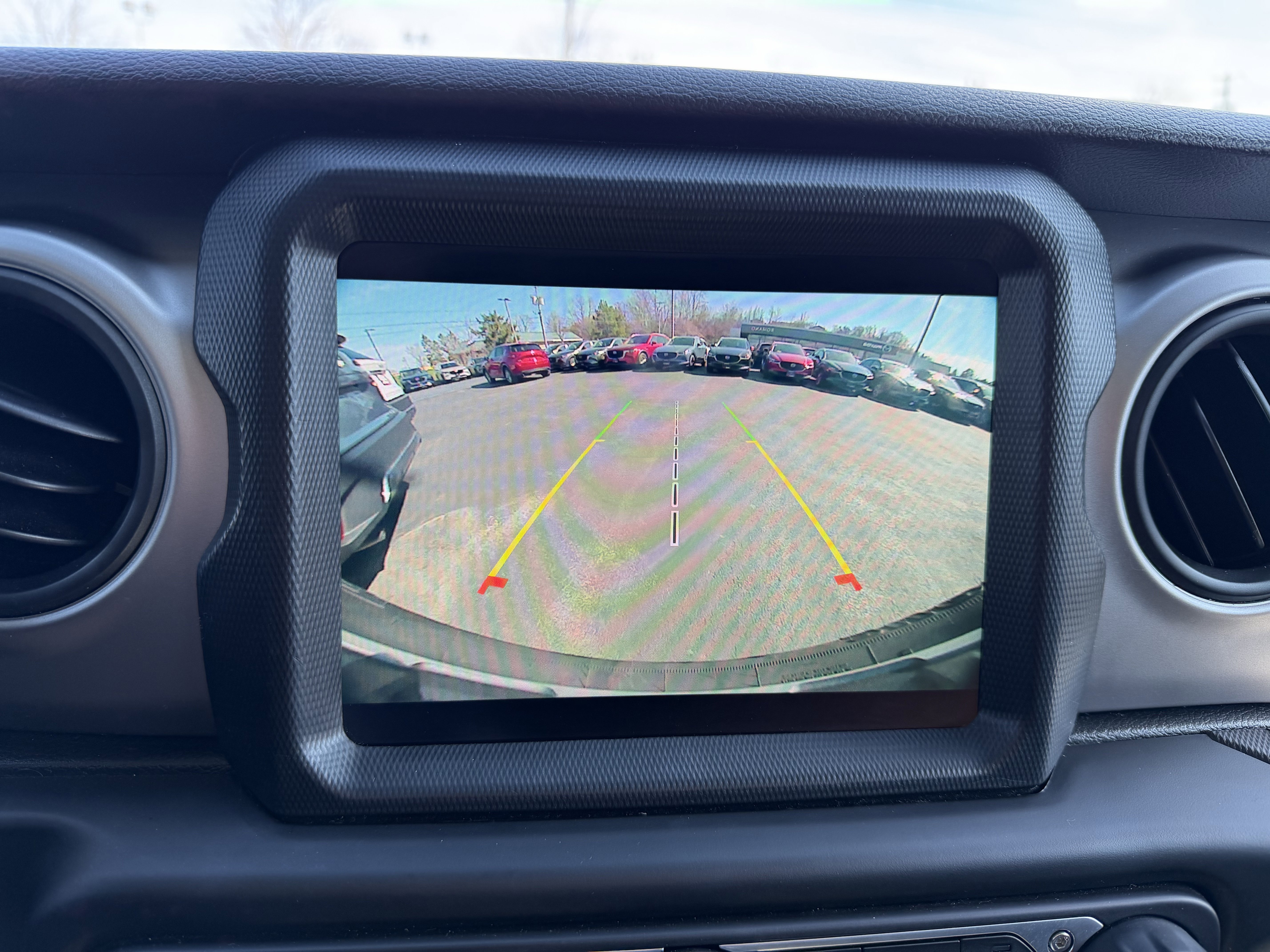 Used 2021 Jeep Wrangler Sport AWD/4WD image 15