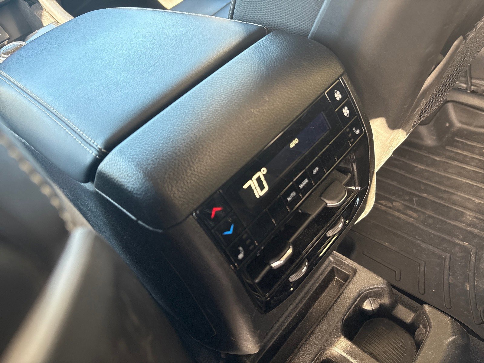 Used 2021 Jeep Grand Cherokee L Limited image 6