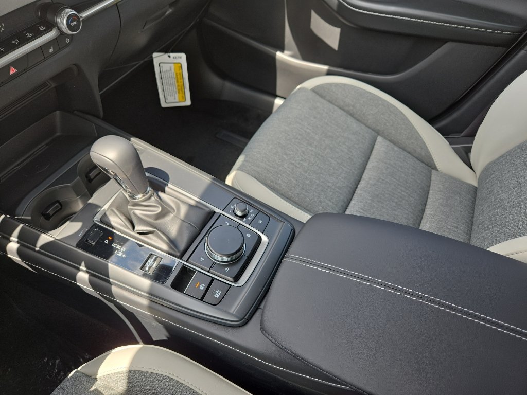 New 2026 MAZDA CX-30 Aire Edition AWD/4WD image 23