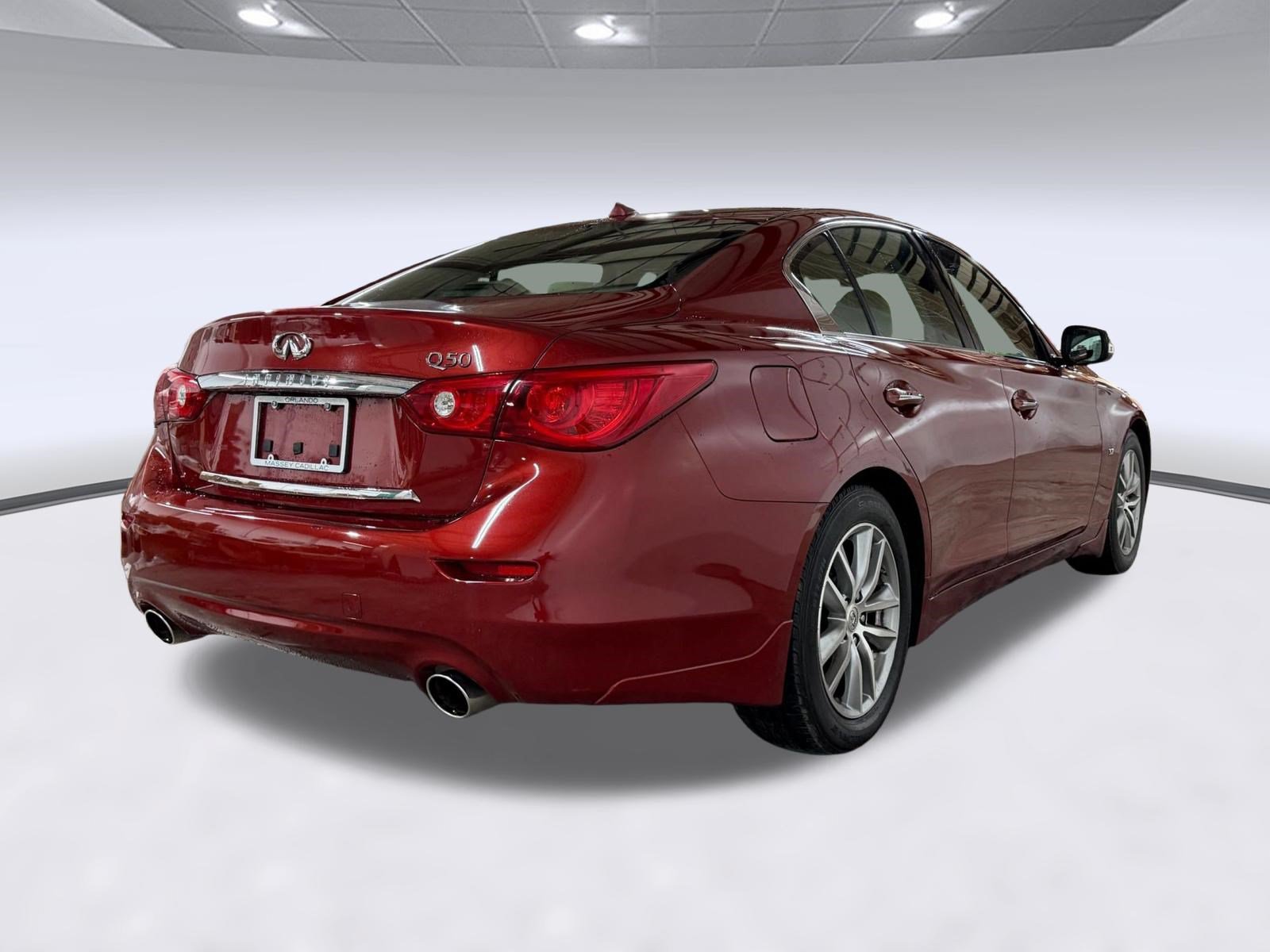 Used 2015 INFINITI Q50 Premium w/ Navigation Package RWD image 7