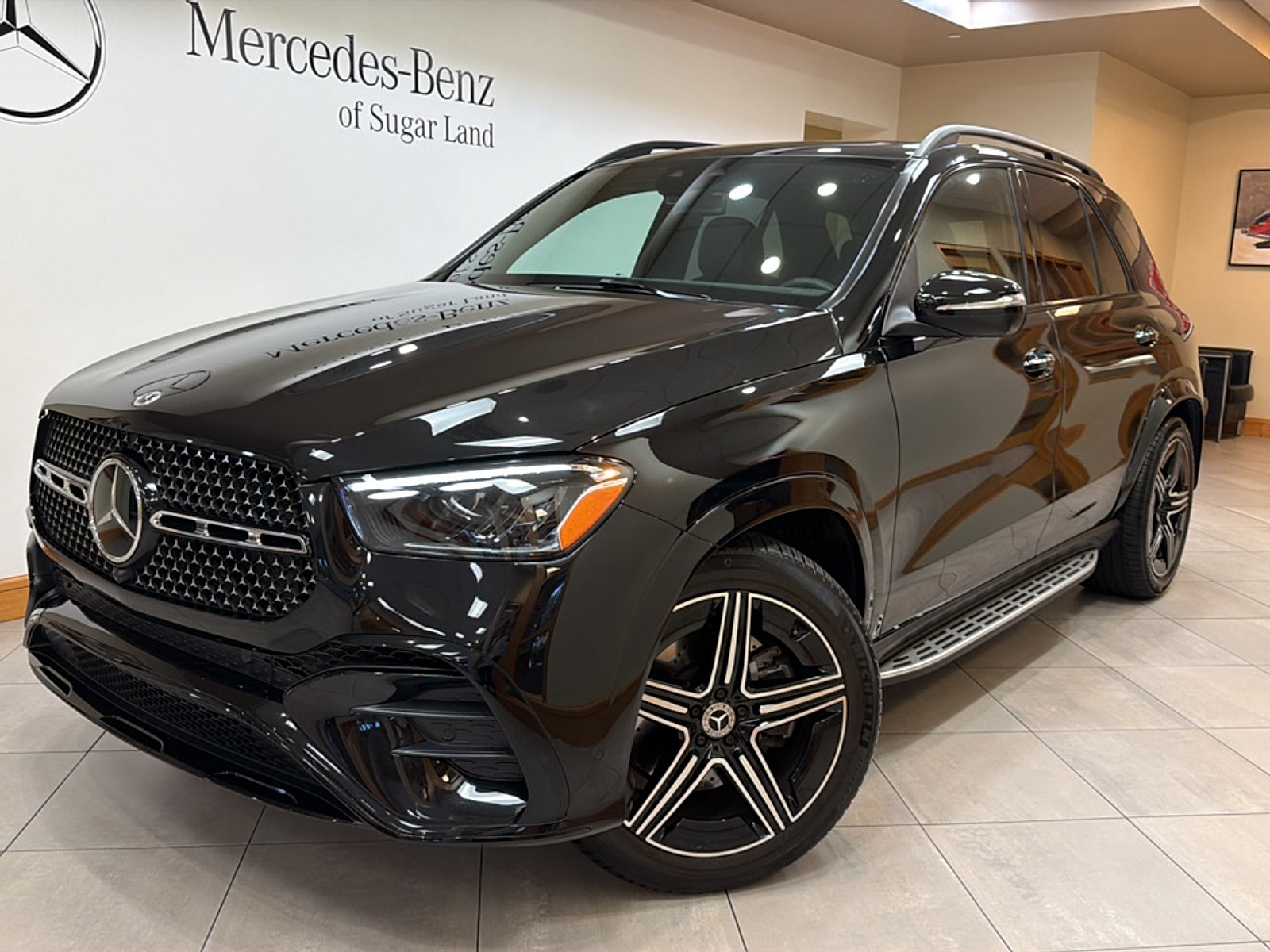 Certified 2026 Mercedes-Benz GLE 450 4MATIC image 1
