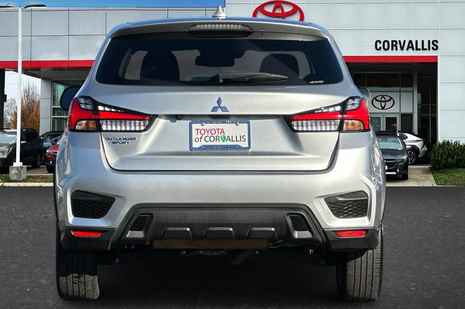 Used 2024 Mitsubishi Outlander Sport ES image 5