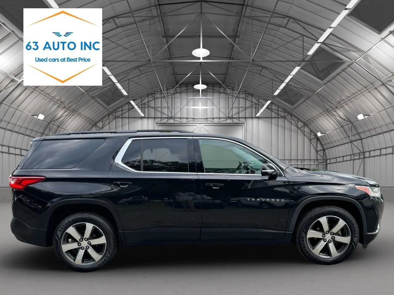 Used 2019 Chevrolet Traverse LT w/ LT Premium Package image 6