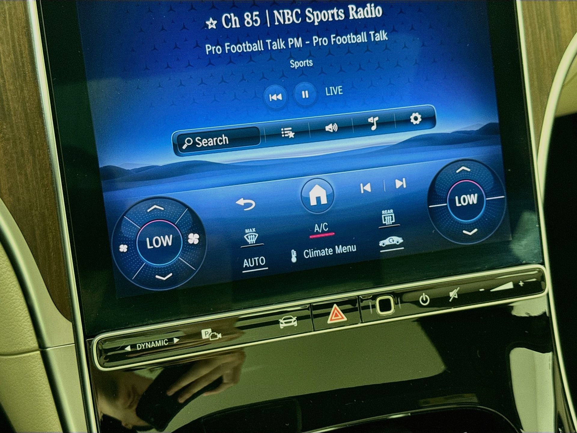 Used 2023 Mercedes-Benz C 300 Sedan image 16