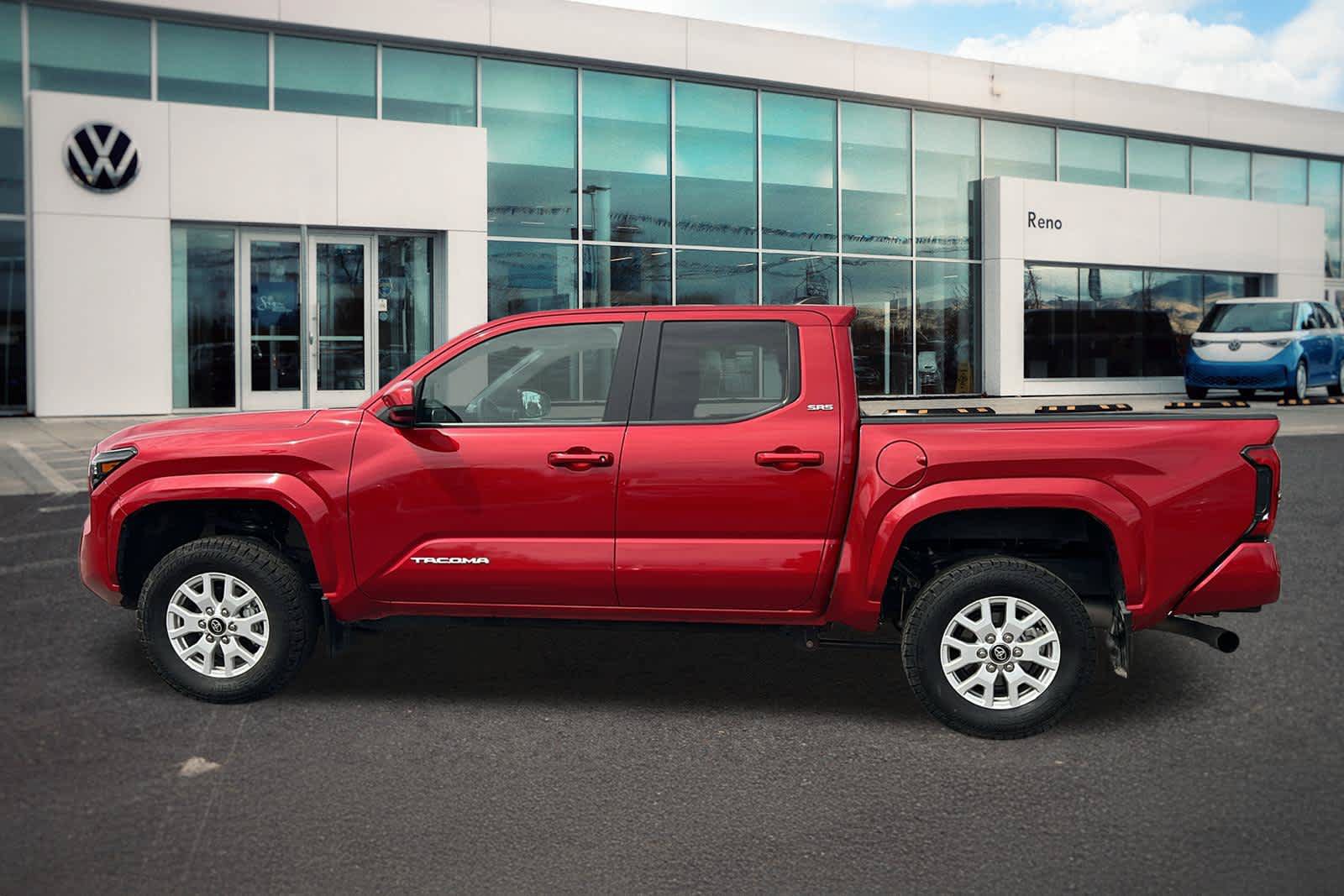 Used 2024 Toyota Tacoma SR5 AWD/4WD image 8
