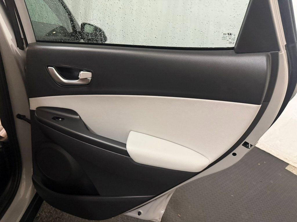 Certified 2023 Hyundai Kona Limited image 28